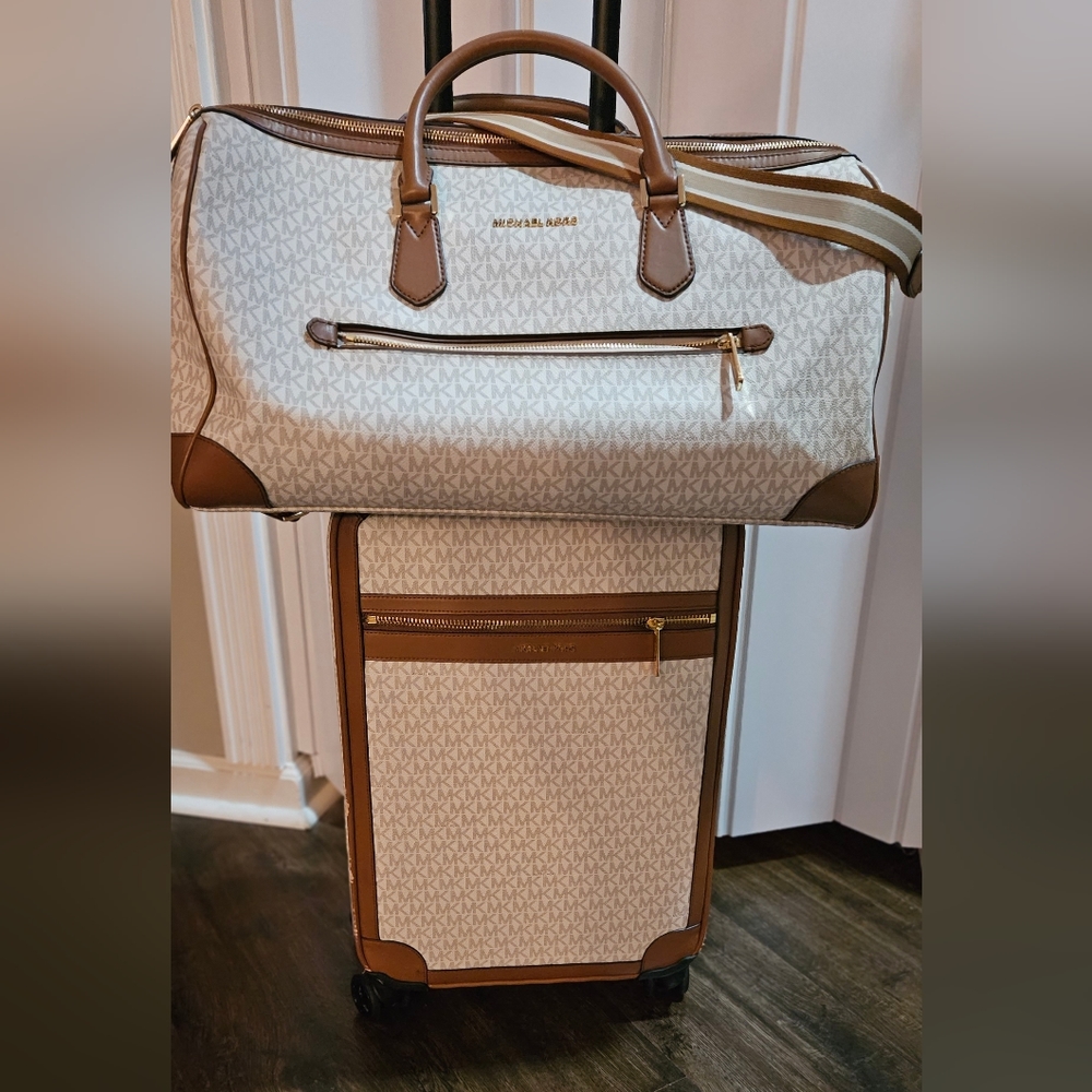 Michael Kors Luggage Set